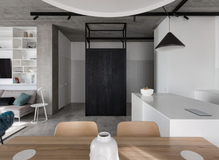 Crafting Comfort: The Deep Gray Apartment by Azovskiy&Pahomova Architects