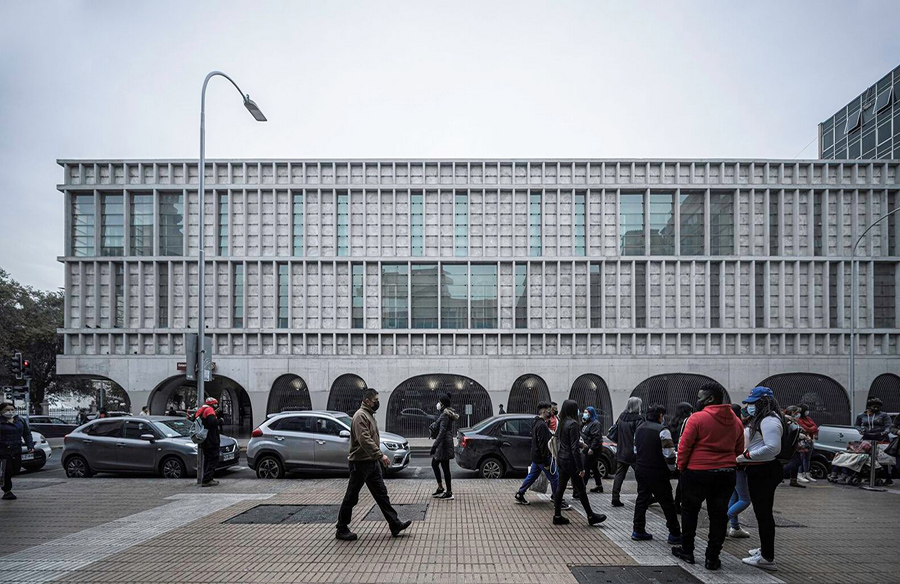 Plaza de Armas Metro Station Building: A Symbol of Integration