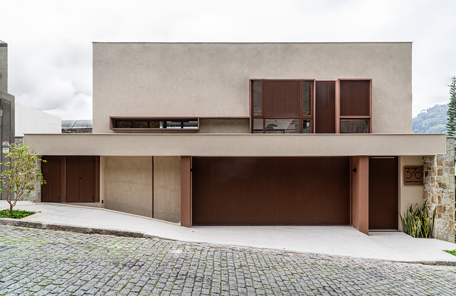 Rediscovering Tradition: Terra House by Cité Arquitetura