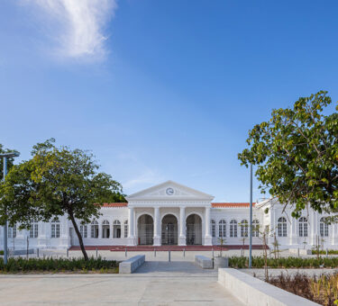 Revitalizing Heritage: Estação das Artes Cultural Complex