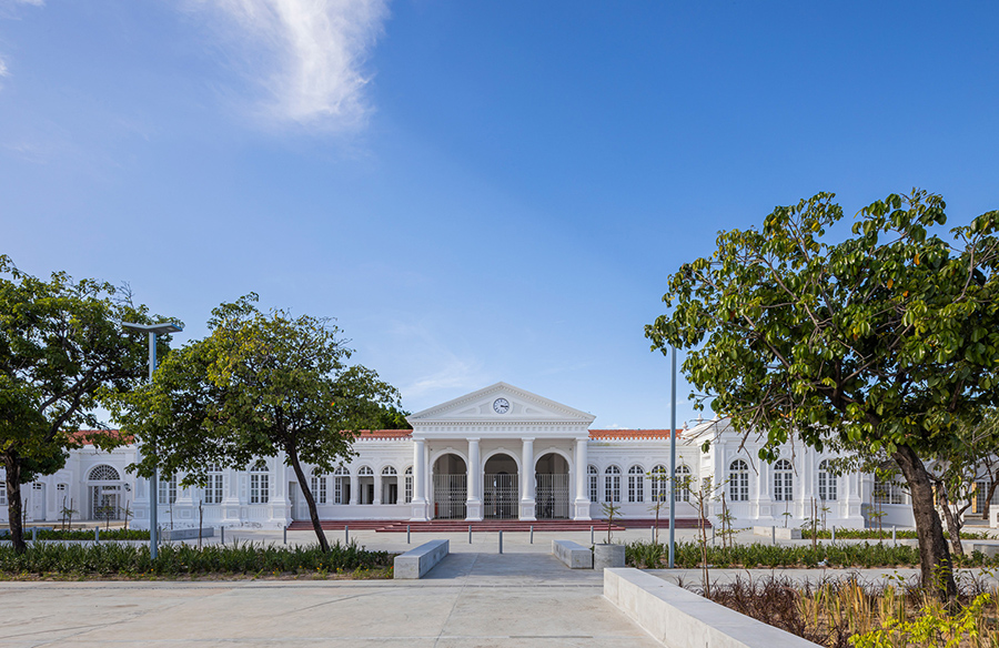 Revitalizing Heritage: Estação das Artes Cultural Complex